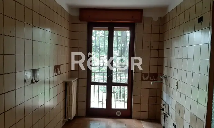 Rexer-Novara-Trilocale-in-vendita-in-Via-Lorenzo-Bernini-a-Novara-Altro