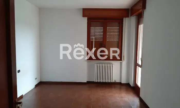 Rexer-Novara-Trilocale-in-vendita-in-Via-Lorenzo-Bernini-a-Novara-Altro