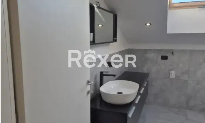 Rexer-Borgo-Ticino-Mansarda-in-vendita-in-Via-Antonio-Meucci-a-Borgo-Ticino-Altro