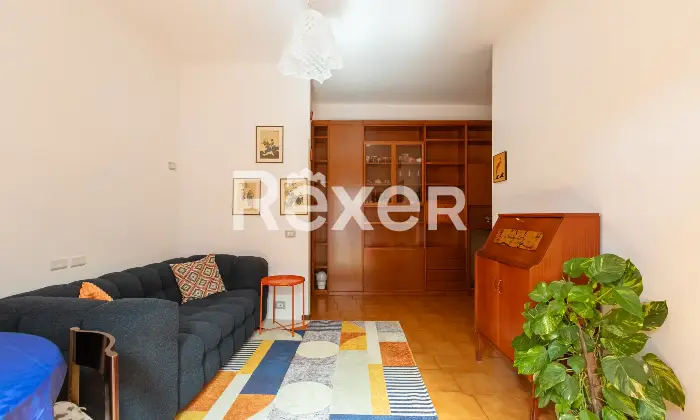 Rexer-Milano-Ampio-bilocale-in-contesto-tranquillo-Soggiorno