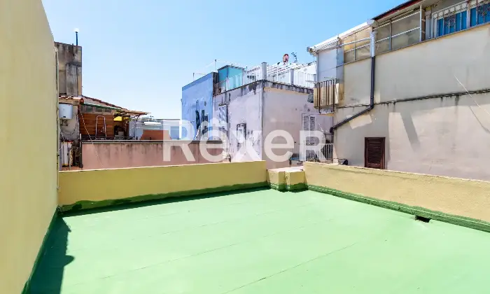 Rexer-Pozzuoli-Terracielo-indipendente-con-terrazzo-nel-cuore-del-Porto-di-Pozzuoli-Altro