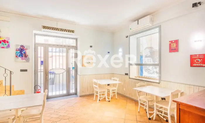 Rexer-Pozzuoli-Terracielo-indipendente-con-terrazzo-nel-cuore-del-Porto-di-Pozzuoli-Altro