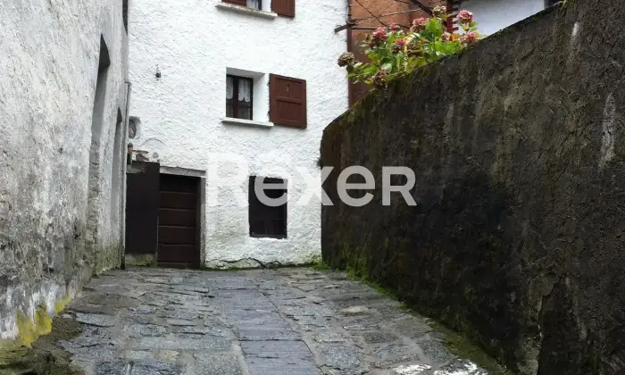 Rexer-Trasquera-Casa-semiindipendente-in-vendita-in-Frazione-Iselle-a-Trasquera-Altro