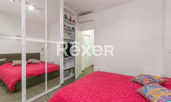 Rexer-Roma-Appartamento-ristrutturato-con-terrazzo-e-posto-auto-Altro