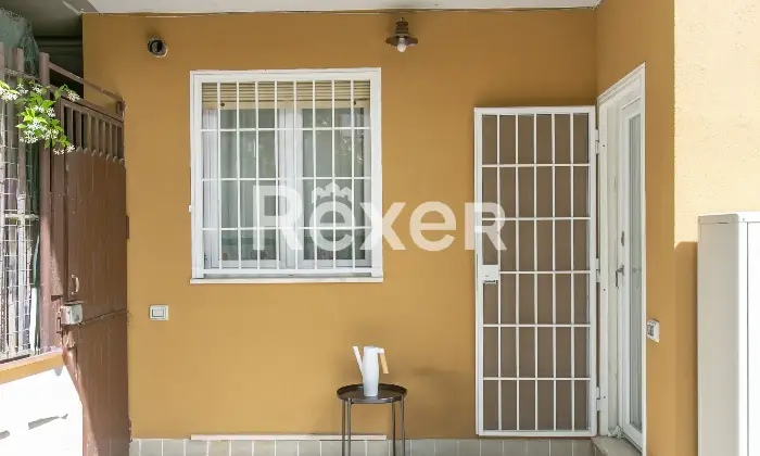 Rexer-Roma-Appartamento-ristrutturato-con-terrazzo-e-posto-auto-Altro