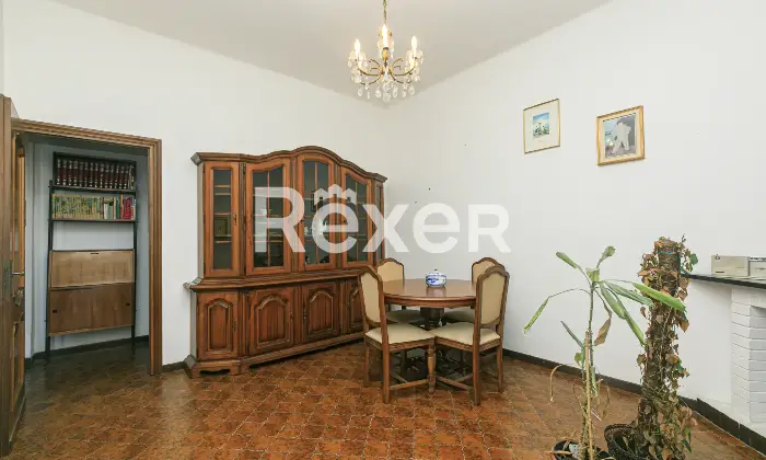 Rexer-Genova-Ampio-appartamento-con-ascensore-e-posto-auto-Altro