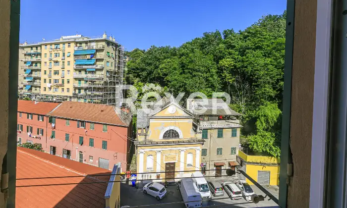 Rexer-Genova-Ampio-appartamento-con-ascensore-e-posto-auto-Altro