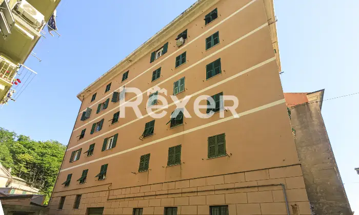 Rexer-Genova-Ampio-appartamento-con-ascensore-e-posto-auto-Altro