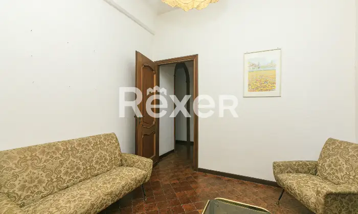 Rexer-Genova-Ampio-appartamento-con-ascensore-e-posto-auto-Altro