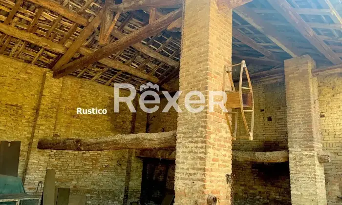 Rexer-Castelnuovo-Scrivia-Rustico-in-vendita-in-via-Roma-a-Castelnuovo-Scrivia-Altro
