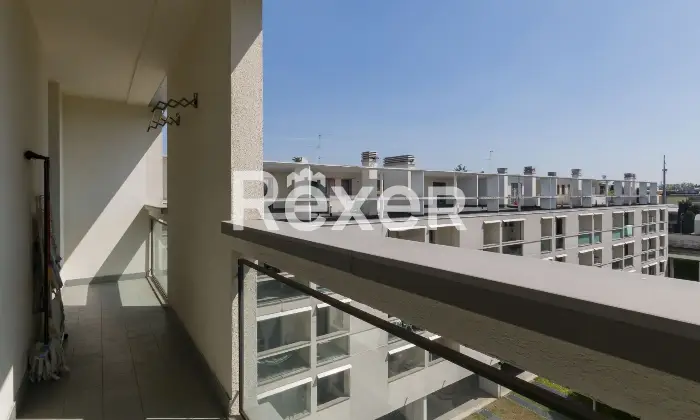Rexer-Bergamo-Ampio-quadrilocale-con-box-e-tre-balconi-Altro