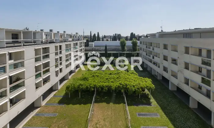 Rexer-Bergamo-Ampio-quadrilocale-con-box-e-tre-balconi-Altro