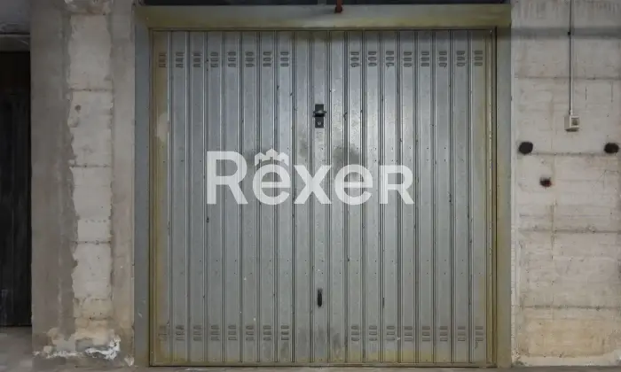 Rexer-Bergamo-Ampio-quadrilocale-con-box-e-tre-balconi-Altro