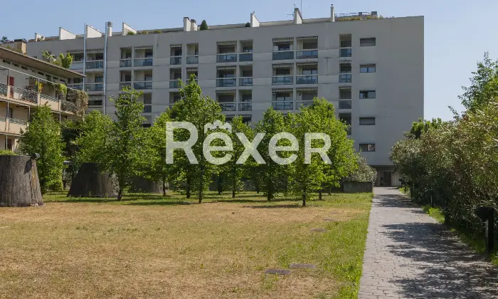 Rexer-Bergamo-Ampio-quadrilocale-con-box-e-tre-balconi-Altro