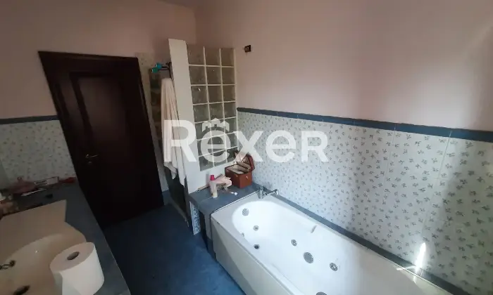 Rexer-Camino-Villa-singola-in-vendita-in-Via-Roma-a-Camino-Altro