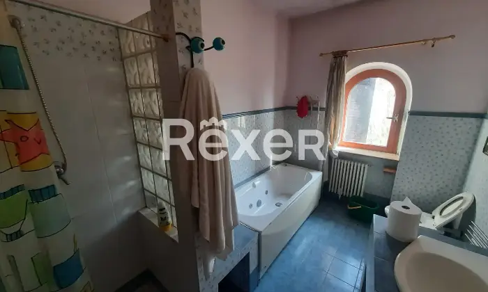 Rexer-Camino-Villa-singola-in-vendita-in-Via-Roma-a-Camino-Altro