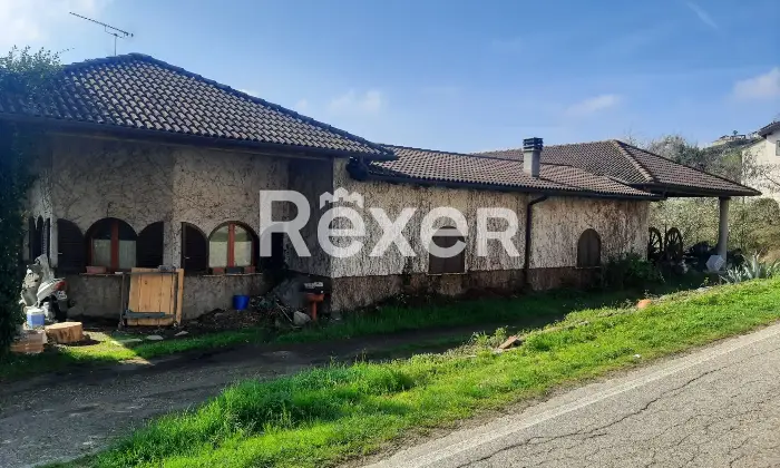 Rexer-Camino-Villa-singola-in-vendita-in-Via-Roma-a-Camino-Altro