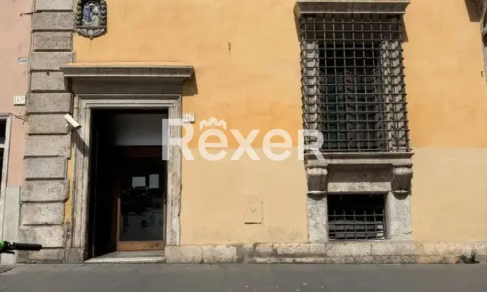 Rexer-Roma-Ex-filiale-bancaria-in-posizione-strategica-Altro