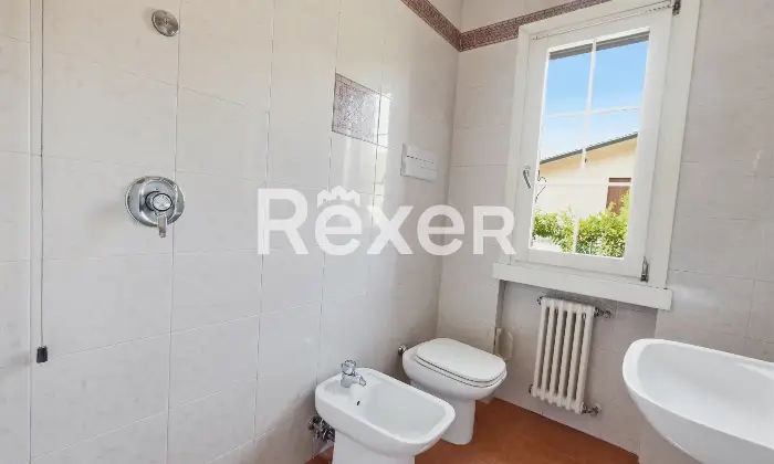 Rexer-Monticello-Conte-Otto-ELEGANTE-VILLA-SINGOLA-Bagno