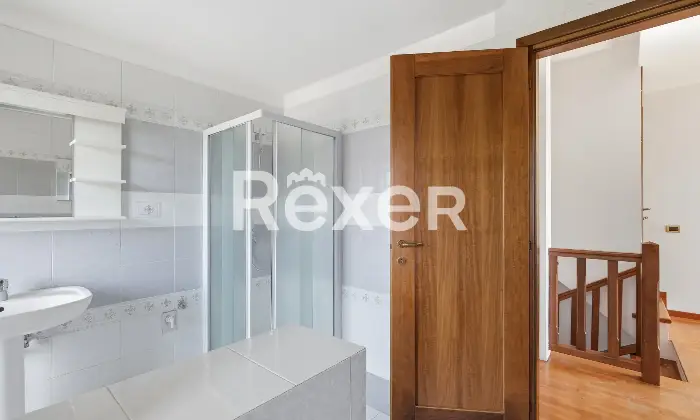Rexer-Monticello-Conte-Otto-ELEGANTE-VILLA-SINGOLA-Bagno