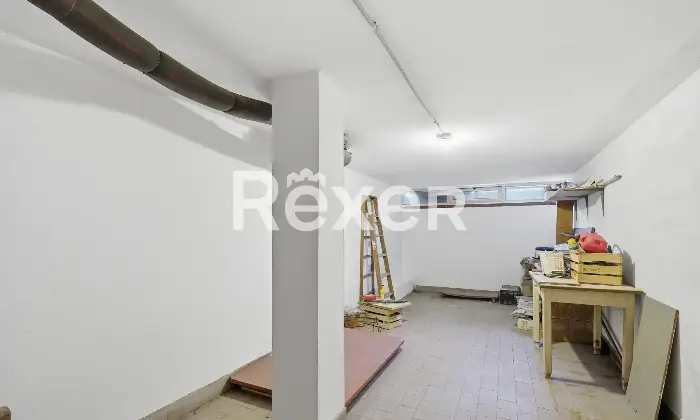 Rexer-Monticello-Conte-Otto-ELEGANTE-VILLA-SINGOLA-Cantina