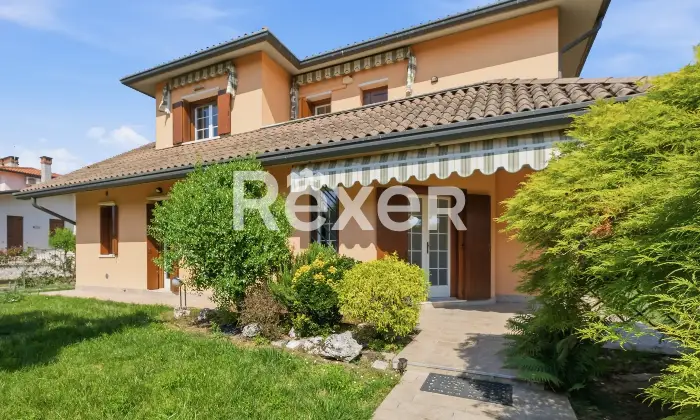 Rexer-Monticello-Conte-Otto-ELEGANTE-VILLA-SINGOLA-Esterno