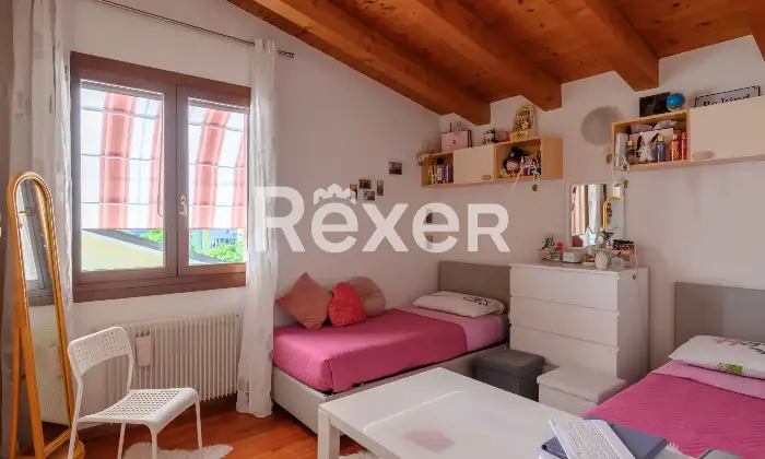 Rexer-Foss-Appartamento-duplex-con-due-terrazzi-e-garage-Altro