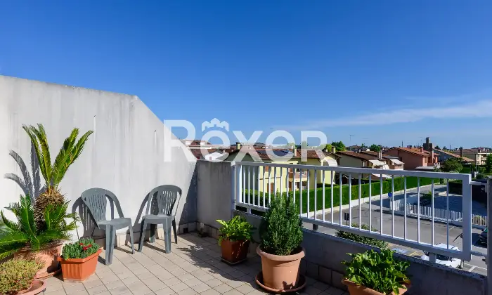 Rexer-Foss-Appartamento-duplex-con-due-terrazzi-e-garage-Altro