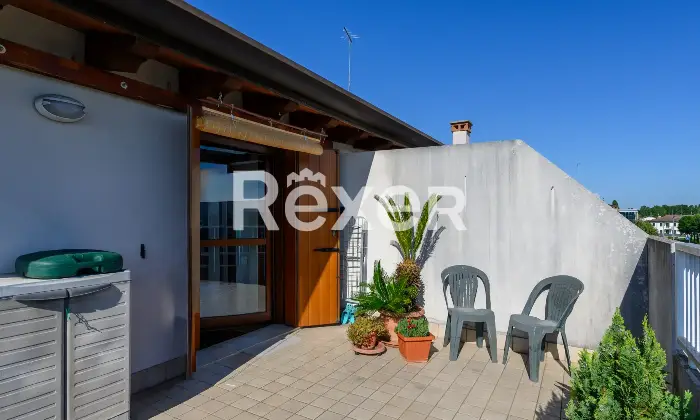 Rexer-Foss-Appartamento-duplex-con-due-terrazzi-e-garage-Altro