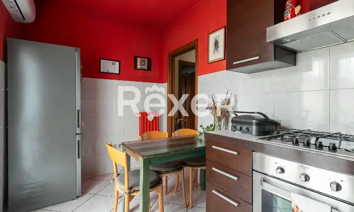 Rexer-Abbiategrasso-Zona-Primavera-Cassolnovo-villa-singola-con-appartamenti-taverna-box-e-giardino-Altro