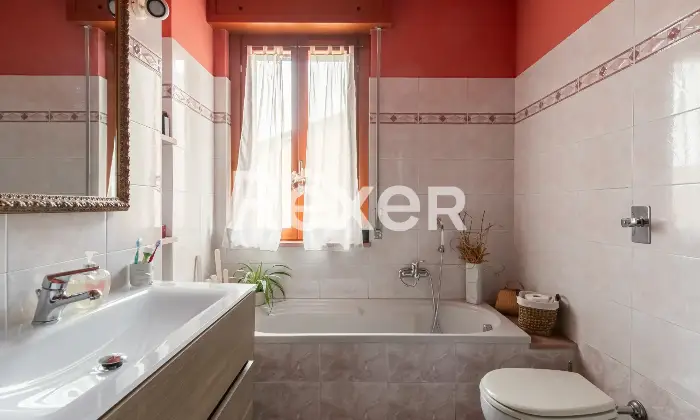 Rexer-Abbiategrasso-Zona-Primavera-Cassolnovo-villa-singola-con-appartamenti-taverna-box-e-giardino-Altro