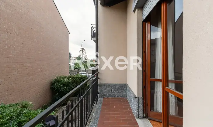 Rexer-Abbiategrasso-Zona-Primavera-Cassolnovo-villa-singola-con-appartamenti-taverna-box-e-giardino-Altro