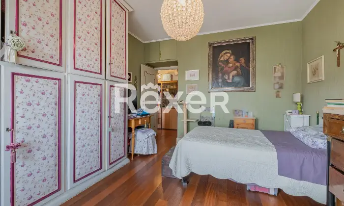 Rexer-Roma-Appartamento-trilocale-ultimo-piano-Altro