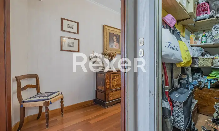 Rexer-Roma-Appartamento-trilocale-ultimo-piano-Altro