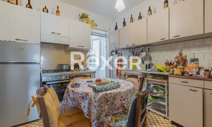 Rexer-Roma-Appartamento-trilocale-ultimo-piano-Altro