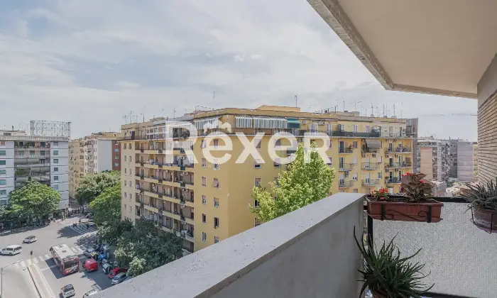 Rexer-Roma-Appartamento-trilocale-ultimo-piano-Altro