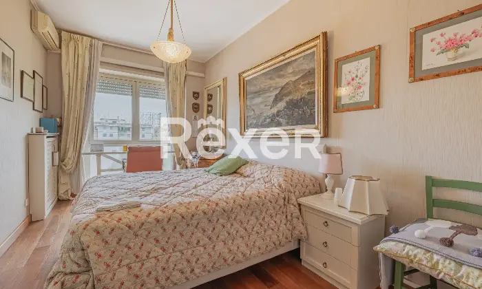 Rexer-Roma-Appartamento-trilocale-ultimo-piano-Altro