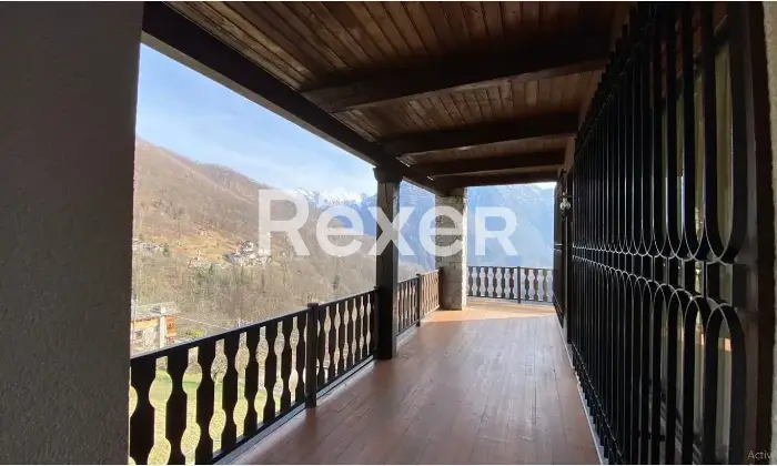 Rexer-Rossa-Villa-stile-alpino-in-vendita-a-Rossa-Valsesia-Monte-Rosa-Altro