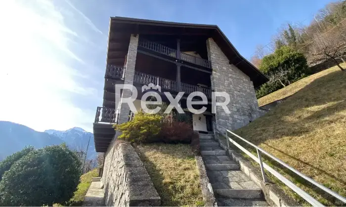 Rexer-Rossa-Villa-stile-alpino-in-vendita-a-Rossa-Valsesia-Monte-Rosa-Altro