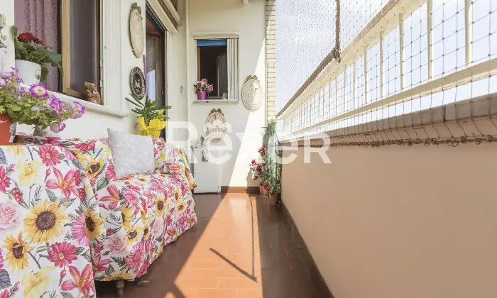Rexer-Torino-Appartamento-con-terrazzino-Altro