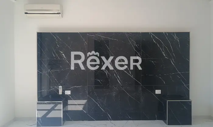 Rexer-Castellanza-Villa-bifamiliare-con-giardino-e-garage-doppio-Altro