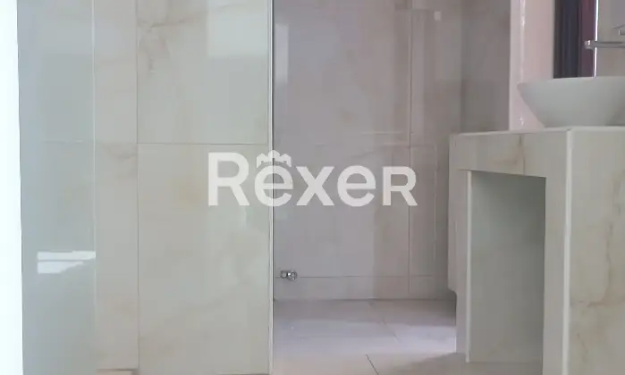 Rexer-Castellanza-Villa-bifamiliare-con-giardino-e-garage-doppio-Altro
