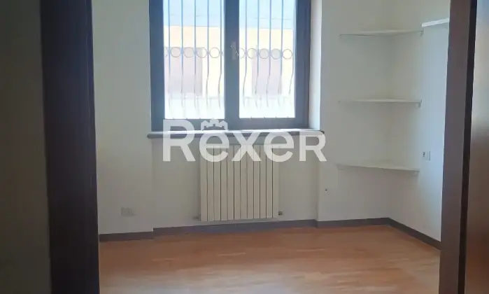 Rexer-Castellanza-Villa-bifamiliare-con-giardino-e-garage-doppio-Altro