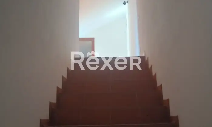 Rexer-Castellanza-Villa-bifamiliare-con-giardino-e-garage-doppio-Altro