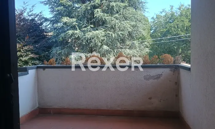 Rexer-Castellanza-Villa-bifamiliare-con-giardino-e-garage-doppio-Altro