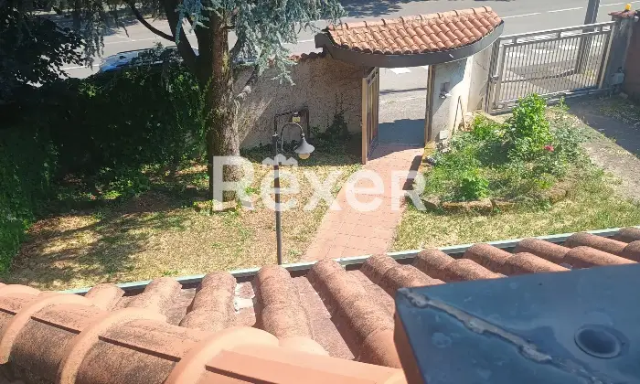 Rexer-Castellanza-Villa-bifamiliare-con-giardino-e-garage-doppio-Altro