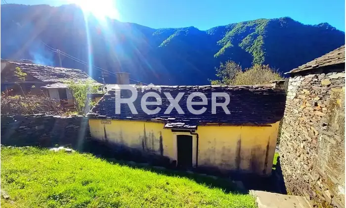 Rexer-Cossogno-Casa-di-paese-in-vendita-in-Via-Pozzolo-Cicogna-Cossogno-Altro