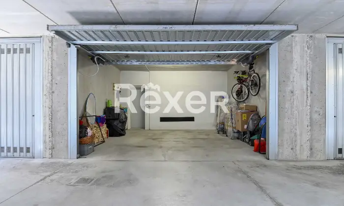 Rexer-osio-sotto-In-Classe-B-Moderno-trilocale-al-piano-terra-con-camino-Altro