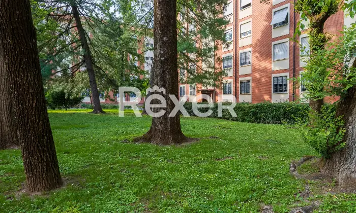 Rexer-Milano-Milano-Ampio-quadrilocale-nel-verde-a-due-passi-dalla-M-Altro