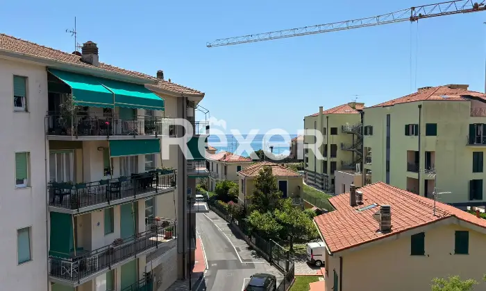 Rexer-Borgio-Verezzi-Comodissimo-quadrilocale-vista-mare-con-garage-Altro
